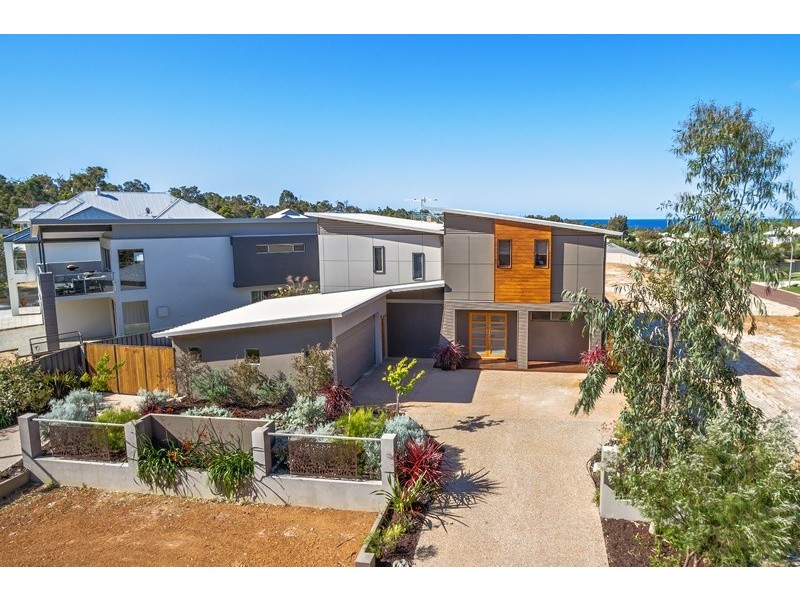 14 Hennessey Loop, Dunsborough WA 6281