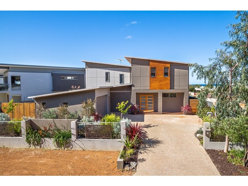 14 Hennessey Loop, Dunsborough WA 6281