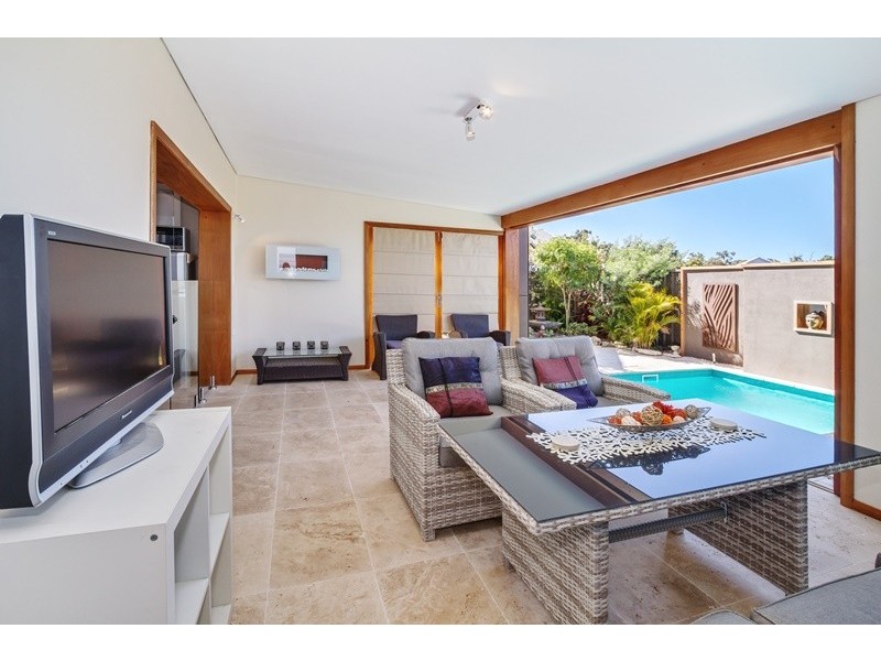 14 Hennessey Loop, Dunsborough WA 6281