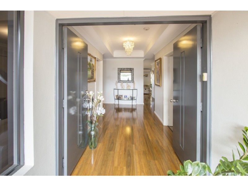 63 Santons Approach, Yalyalup WA 6280