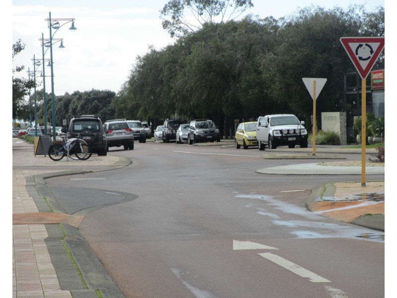 Suite 8 Dunn Bay Centre, Dunsborough WA 6281