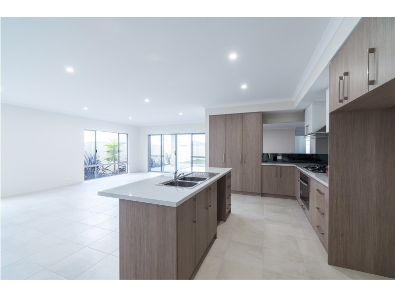 38 Switchback Parade, West Busselton WA 6280