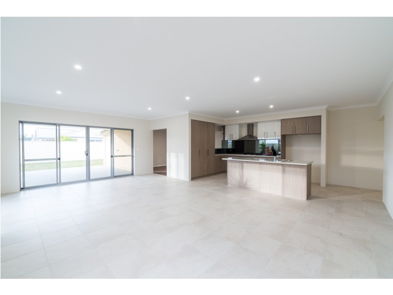 38 Switchback Parade, West Busselton WA 6280