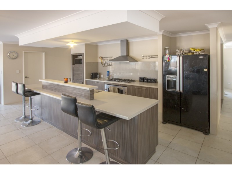 41 Provincia Parade, Yalyalup WA 6280