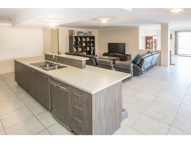 41 Provincia Parade, Yalyalup WA 6280