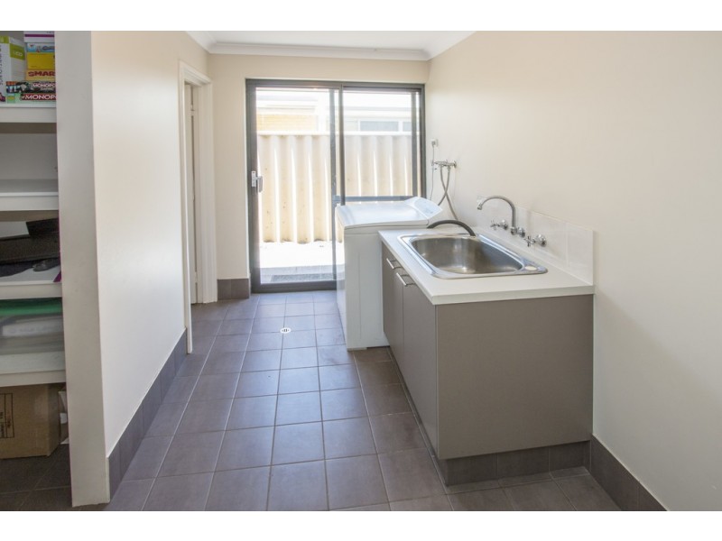 41 Provincia Parade, Yalyalup WA 6280
