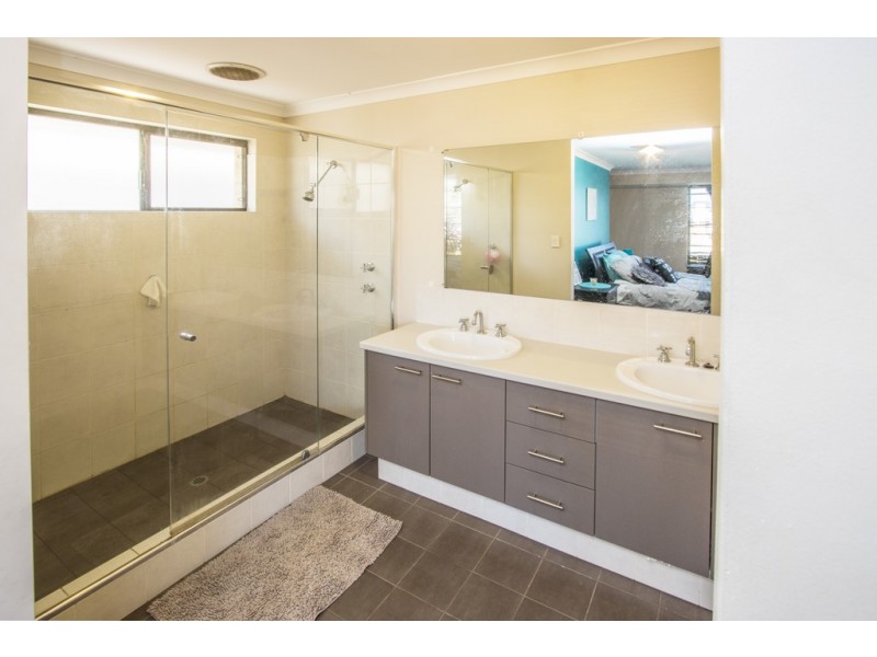 41 Provincia Parade, Yalyalup WA 6280