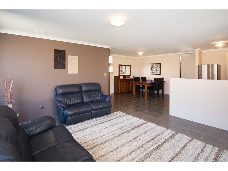 7 Marjoram Entrance, Yalyalup WA 6280