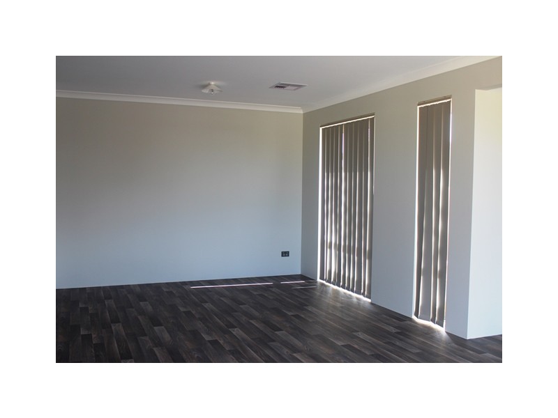 17 Alice Street, Yalyalup WA 6280