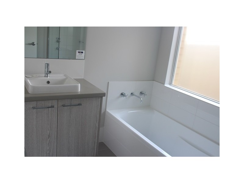 17 Alice Street, Yalyalup WA 6280