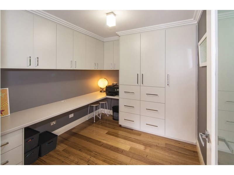 21 Callitris Crescent, Broadwater WA 6280