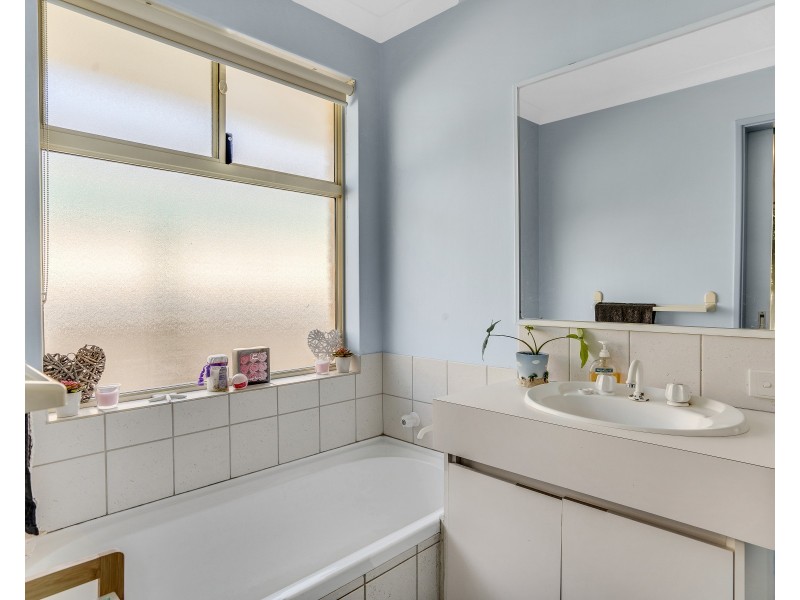 4 Kilchatten Crescent, West Busselton WA 6280