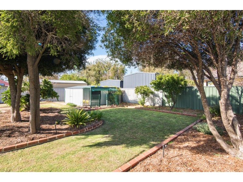 25 Chancery Way, West Busselton WA 6280