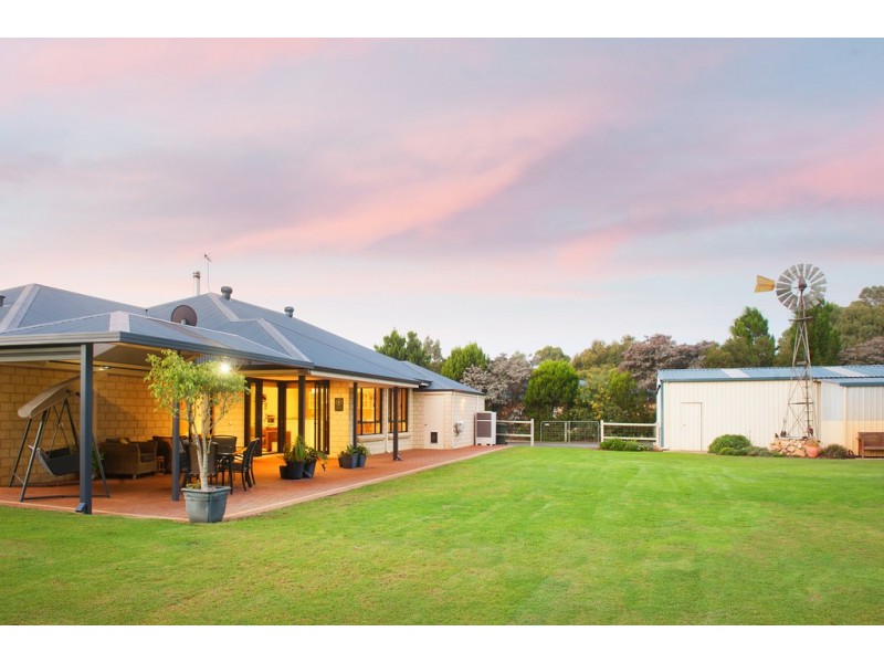 39 Whitemoss Drive, Vasse WA 6280
