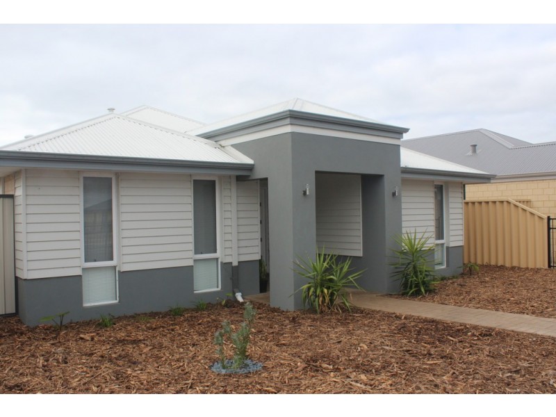 21 Matisse Way, Yalyalup WA 6280