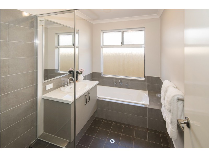 7 Turbie Road, Yalyalup WA 6280