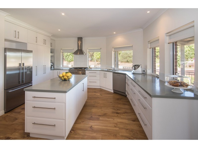 25 Pianobox Boulevard, West Busselton WA 6280