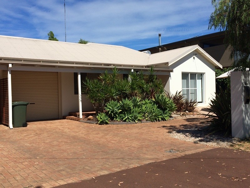 74A Gifford Road, Dunsborough WA 6281