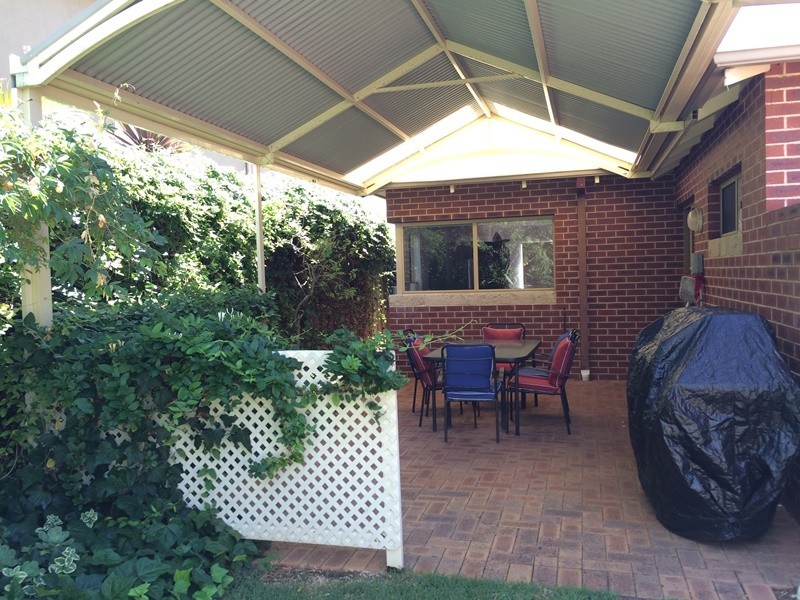 74A Gifford Road, Dunsborough WA 6281
