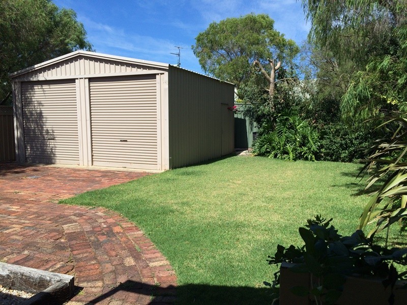 74A Gifford Road, Dunsborough WA 6281