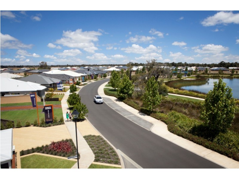 18 Sunflower Turn, Yalyalup WA 6280