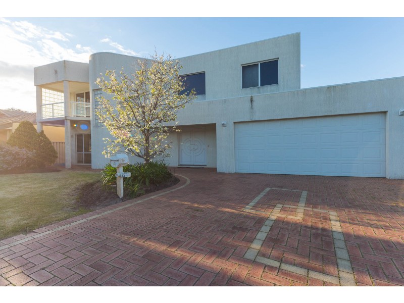 22 Turnberry Way, Pelican Point WA 6230