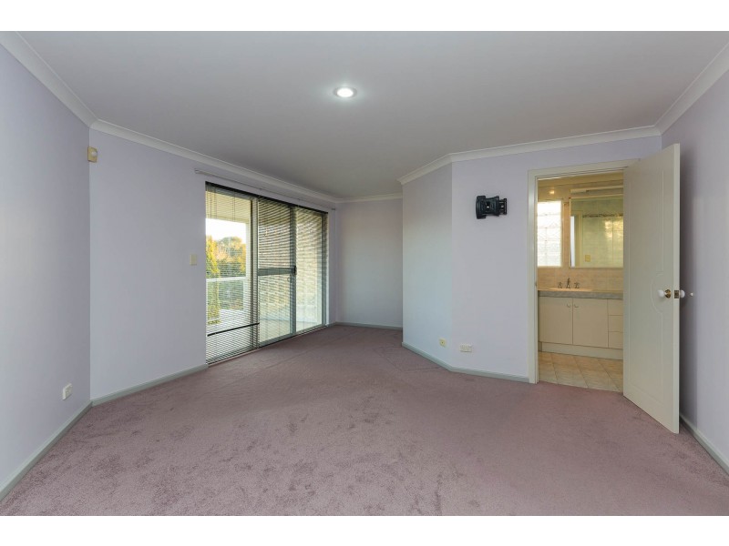 22 Turnberry Way, Pelican Point WA 6230
