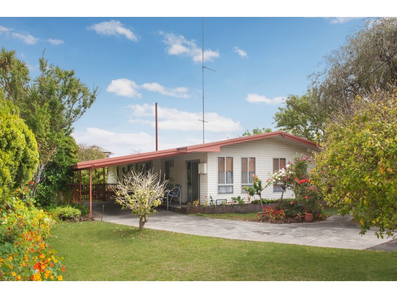 25 Derek Street, West Busselton WA 6280