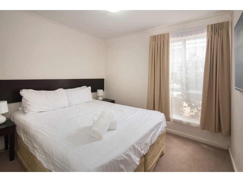 32/14 Little Colin Street, Broadwater WA 6280