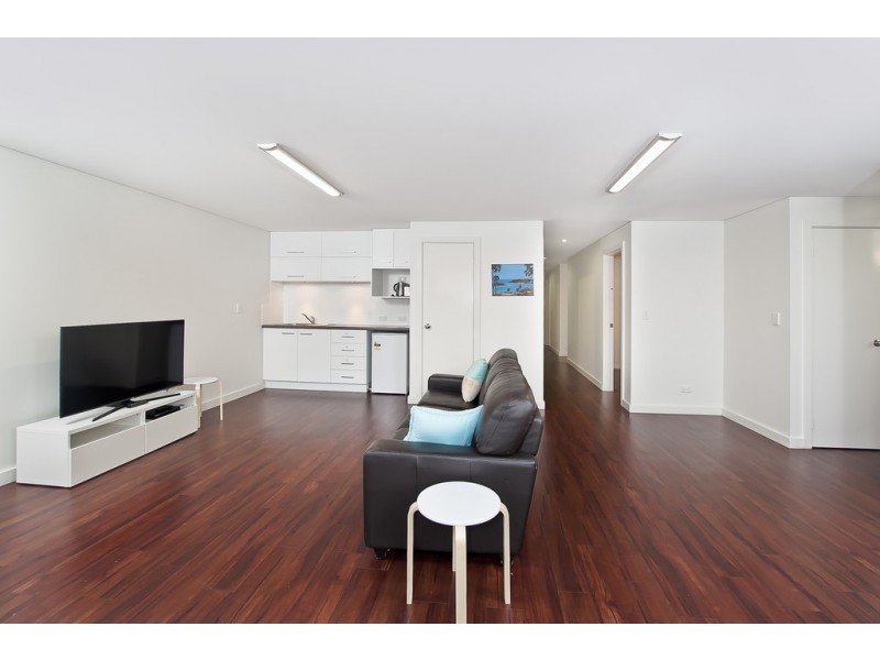 2/24 Freycinet Drive, Geographe WA 6280