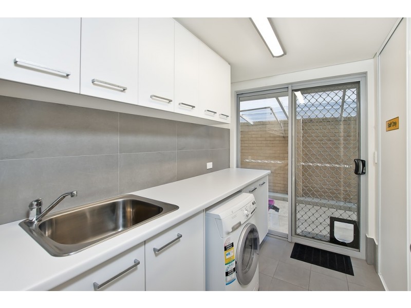 2/24 Freycinet Drive, Geographe WA 6280