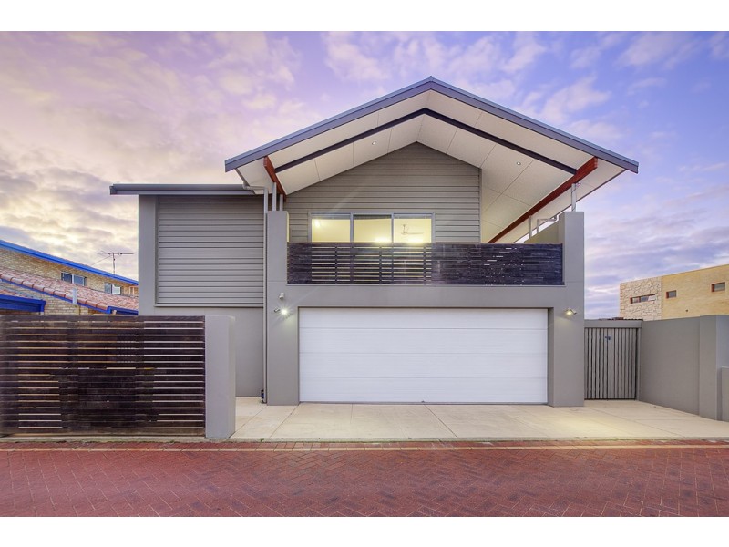 2/24 Freycinet Drive, Geographe WA 6280