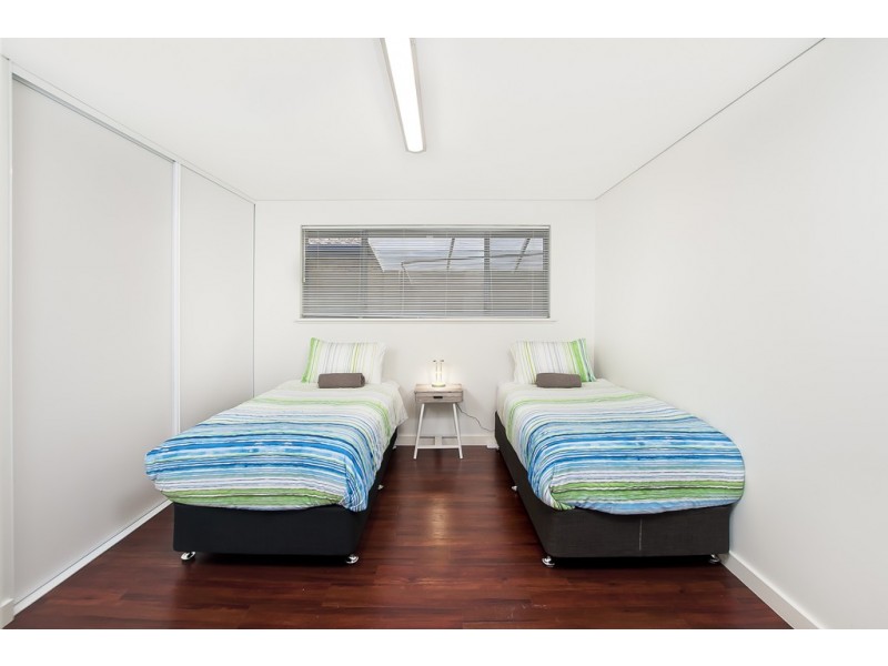 2/24 Freycinet Drive, Geographe WA 6280