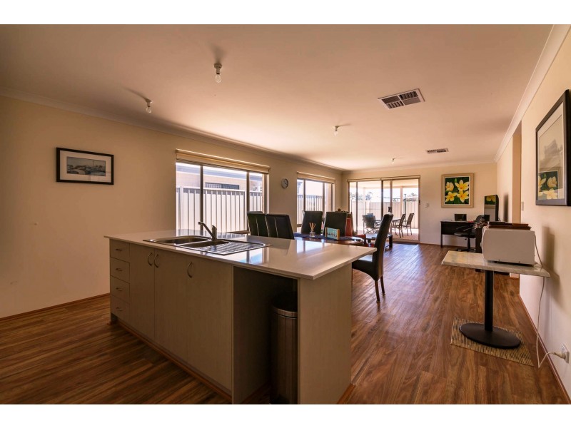 70 Napoleon Promenade, Kealy WA 6280