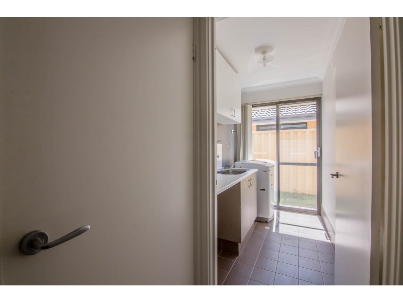 38 Sunflower Turn, Yalyalup WA 6280