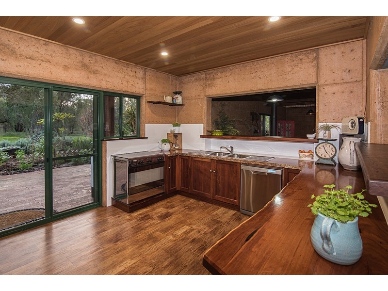 20 Rendezvous Road, Vasse WA 6280