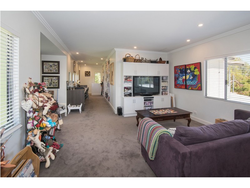 5 Julianne Street, Broadwater WA 6280