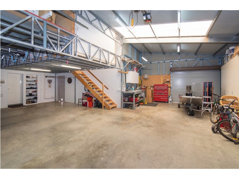 5 Julianne Street, Broadwater WA 6280