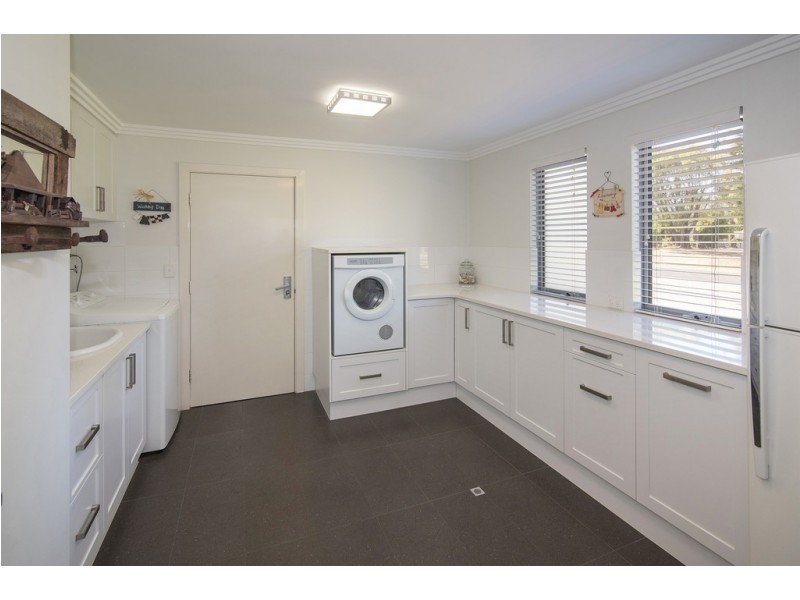 5 Julianne Street, Broadwater WA 6280