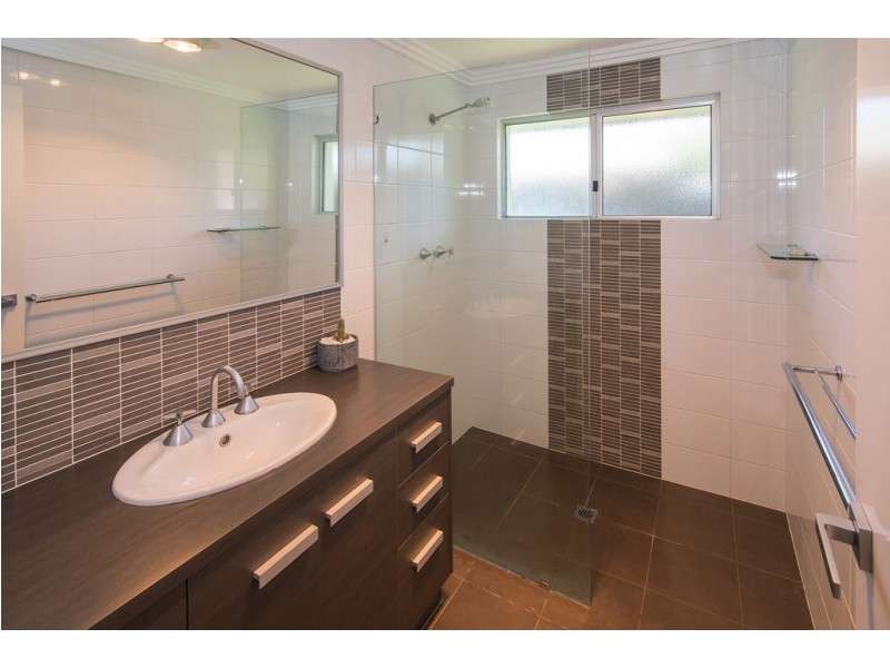 5 Julianne Street, Broadwater WA 6280