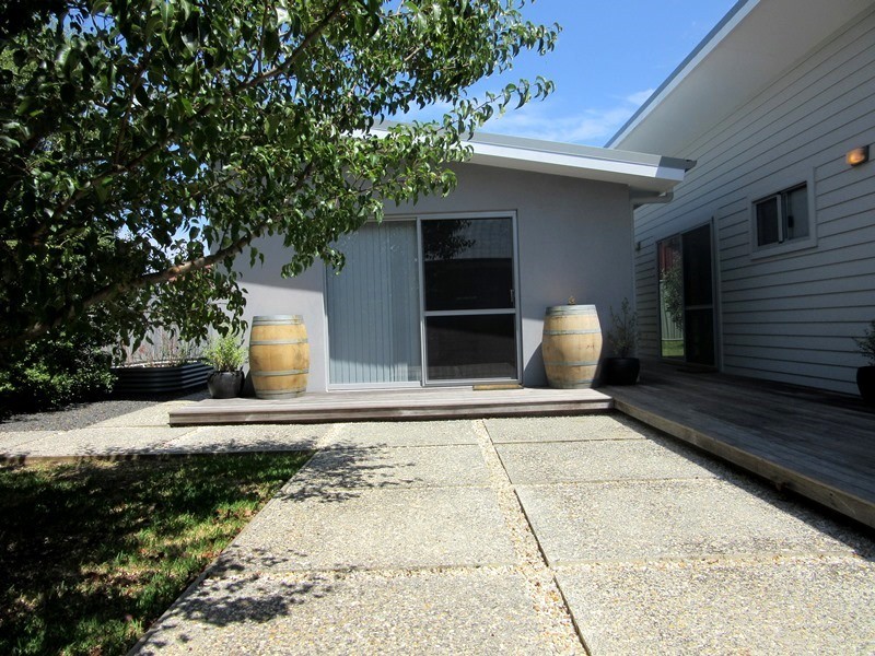 20 Lloyd Loop, Margaret River WA 6285