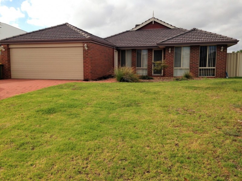 11 Koonak Street, Dalyellup WA 6230