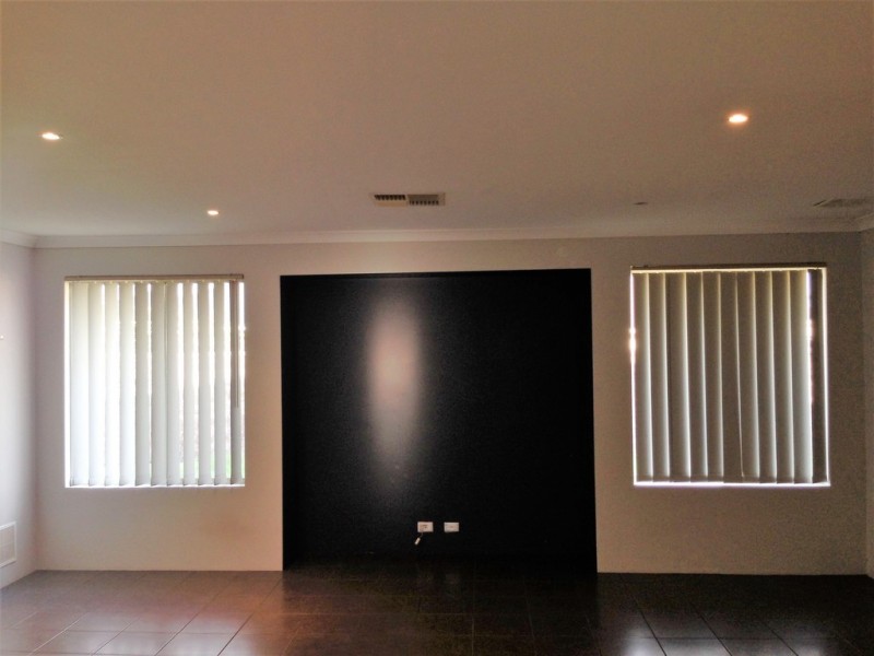 11 Koonak Street, Dalyellup WA 6230