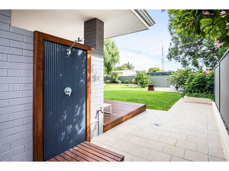 33 Glenleigh Road, West Busselton WA 6280