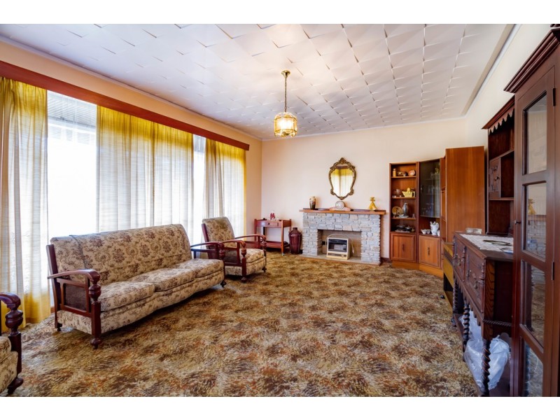 9 Myles Street, West Busselton WA 6280