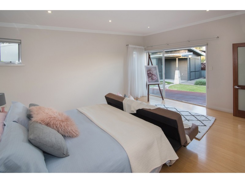 355 Marine Terrace, Geographe WA 6280