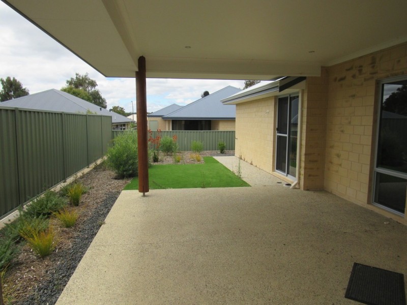 20 Sandalwood Drive, Margaret River WA 6285