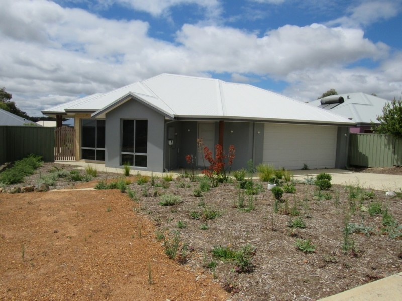 20 Sandalwood Drive, Margaret River WA 6285