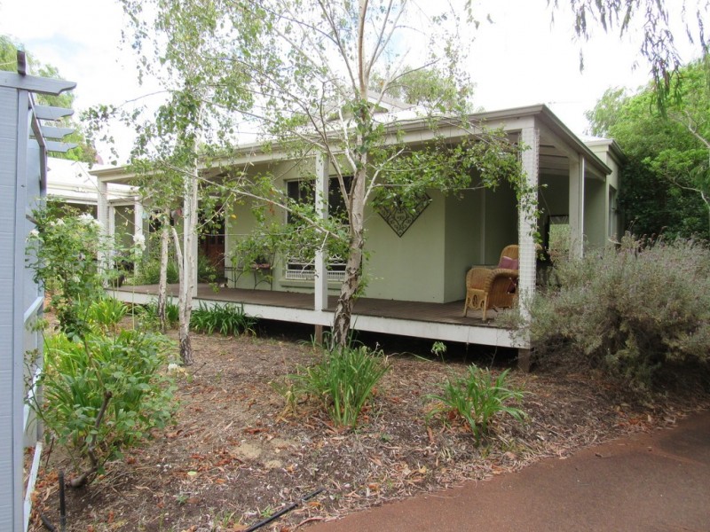 5 Waratah Court, West Busselton WA 6280