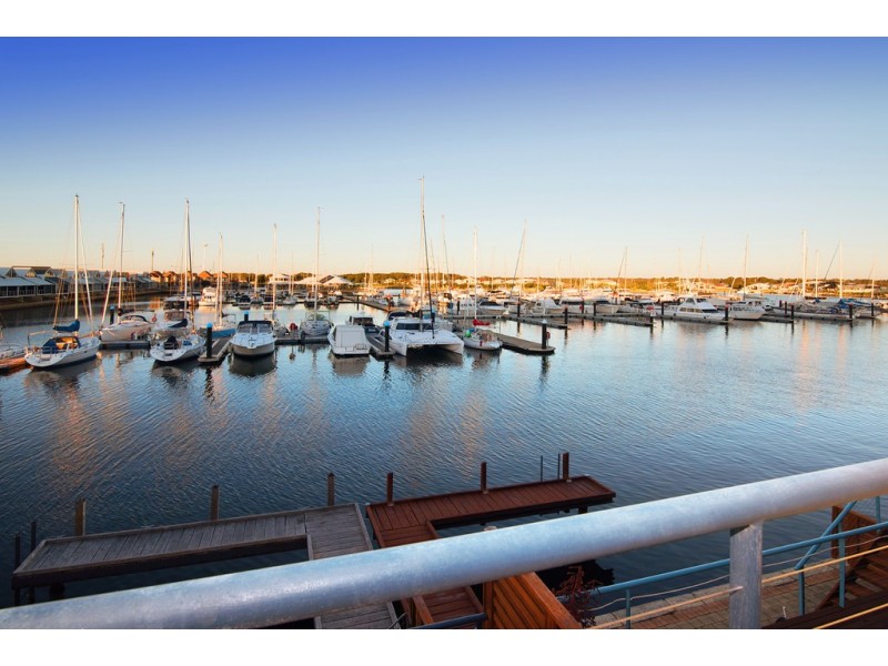 12/65 Spinnaker Boulevard, Geographe WA 6280